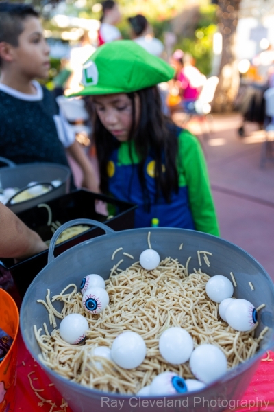 2024-10-26-Candlelighters-Halloween-Party-210