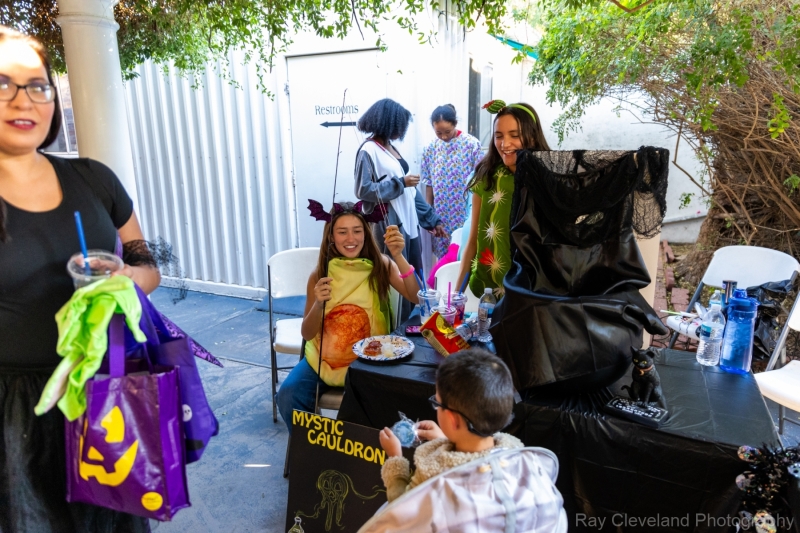 2024-10-26-Candlelighters-Halloween-Party-242