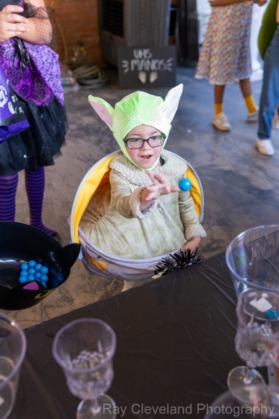 2024-10-26-Candlelighters-Halloween-Party-270