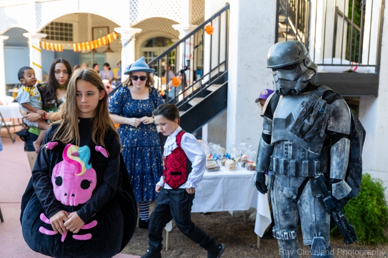 2024-10-26-Candlelighters-Halloween-Party-278