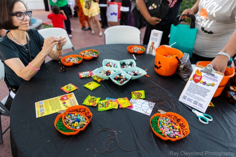 2024-10-26-Candlelighters-Halloween-Party-615