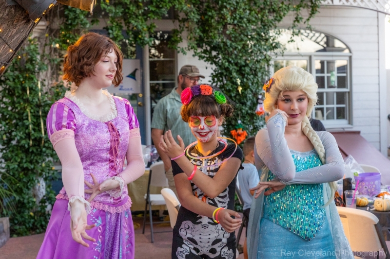 2024-10-26-Candlelighters-Halloween-Party-621