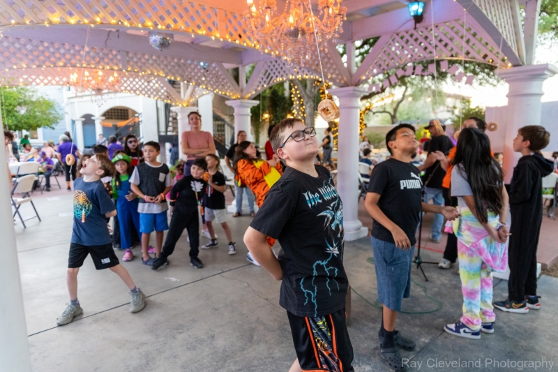 2024-10-26-Candlelighters-Halloween-Party-689