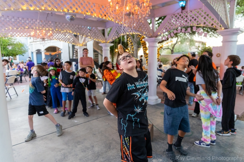 2024-10-26-Candlelighters-Halloween-Party-690