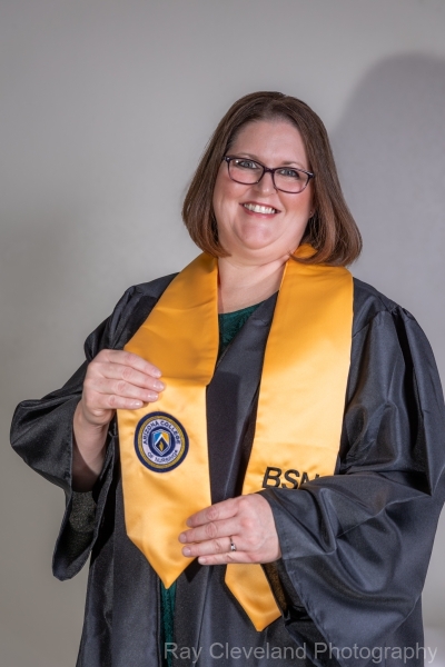 2025-08-04-Crystal-Robinson-Graduation-Studio-Session-047