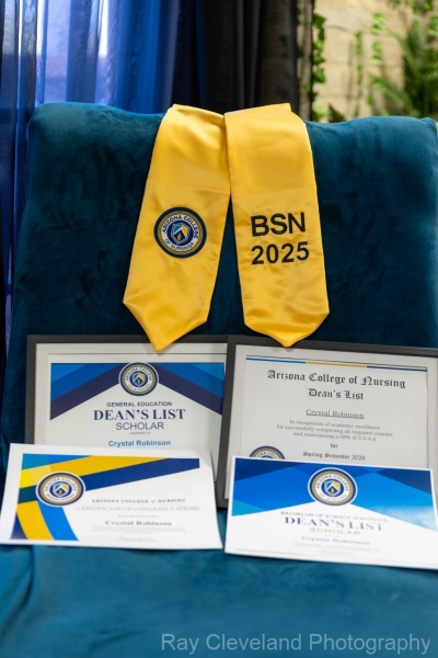 2025-08-04-Crystal-Robinson-Graduation-Studio-Session-120