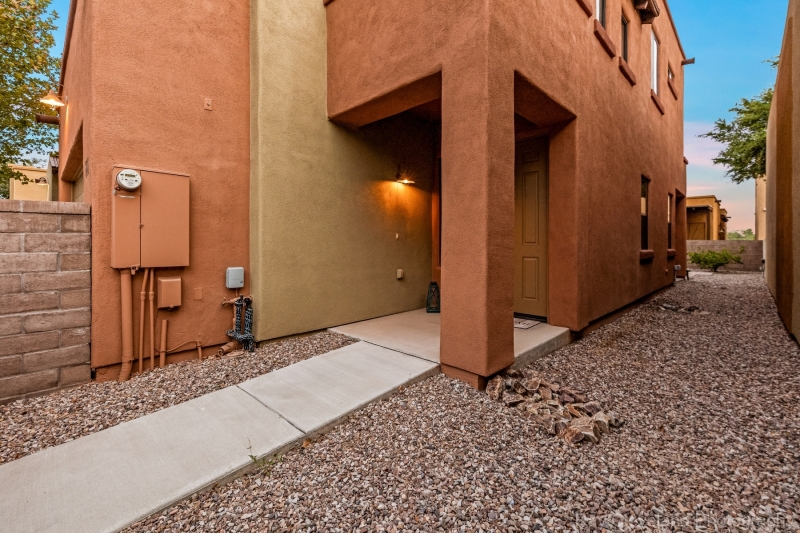 8763-E-Perry-Park-Cir-006