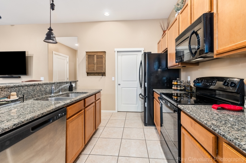 8763-E-Perry-Park-Cir-015