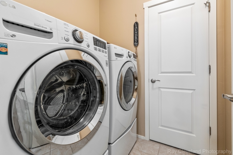 8763-E-Perry-Park-Cir-034