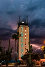 20220624-monsoon tucson airport 6D-286-Edit