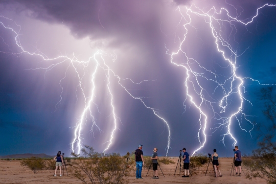 2023-07-24 TL 6D BTS lightning Chasers-003-Edit