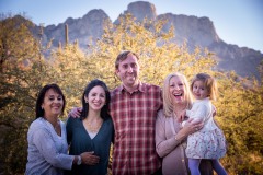 20201128-Myriam-Vela-Ortiz-Family-Photo-Session-220-proof